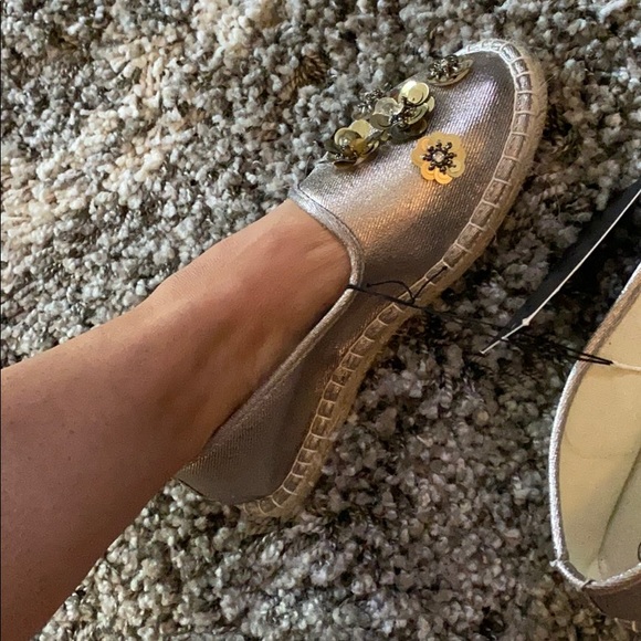 south beach Shoes - SOUTH BEACH SLIP ONS GOLD METALLIC